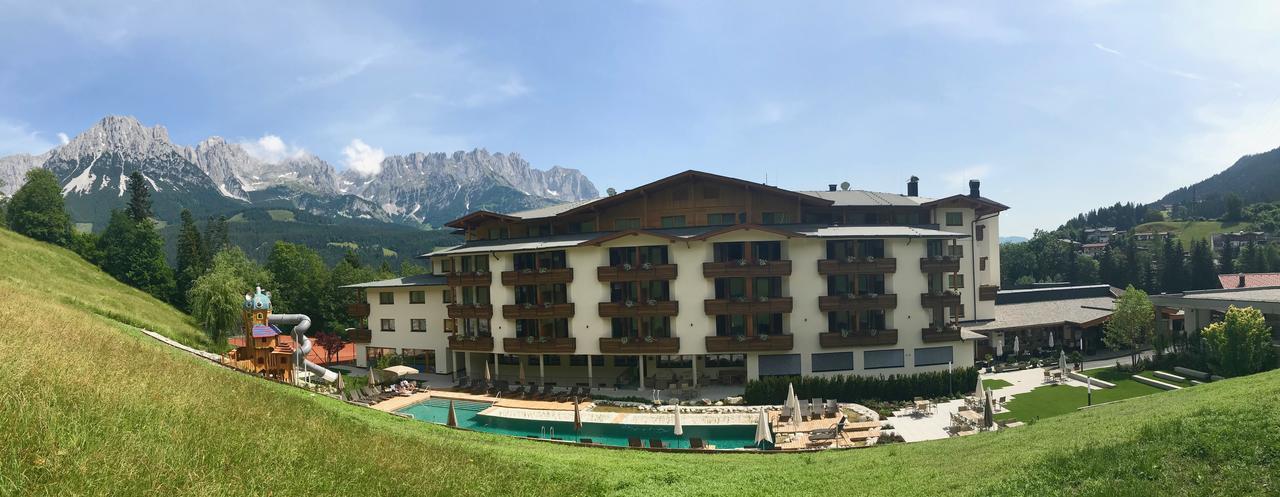 Familienhotel Christoph Ellmau Bagian luar foto